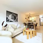 A Courchevel: Balcon Sud, 4-6 Pers. - Fr-1-575-14 * Courchevel